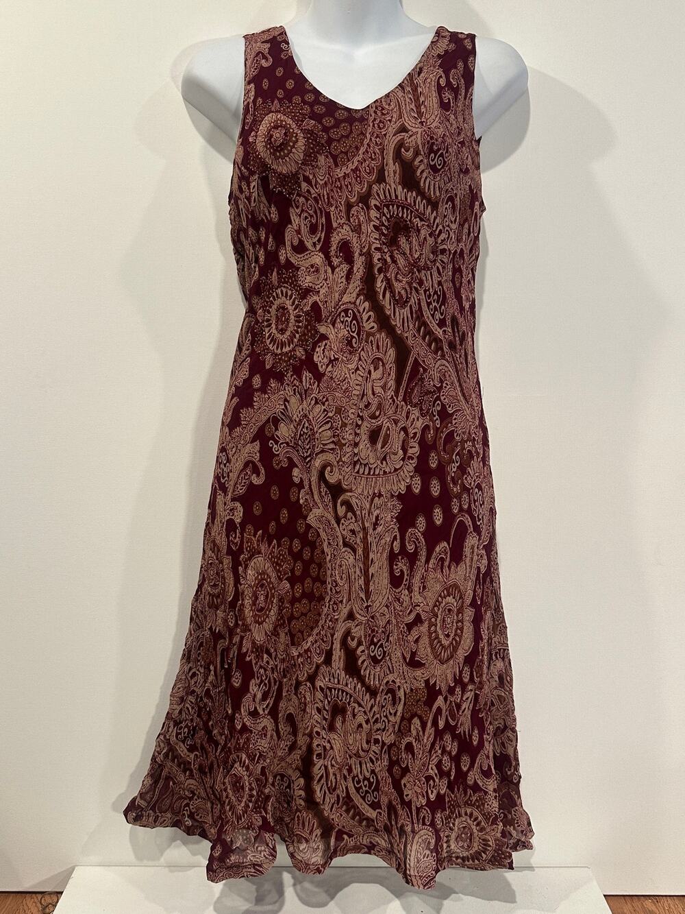 Vintage R&K Originals 90s Maroon Paisley Beaded Bias Cut Sleeveless Midi Dress